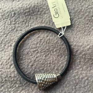 GeoArt by Cynthia Gale Ponytail Holder, thimble